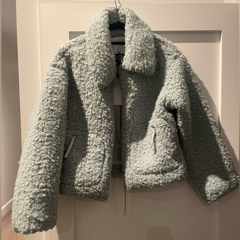 UGG Women’s Maeve Sherpa Jacket, Blue — Size M